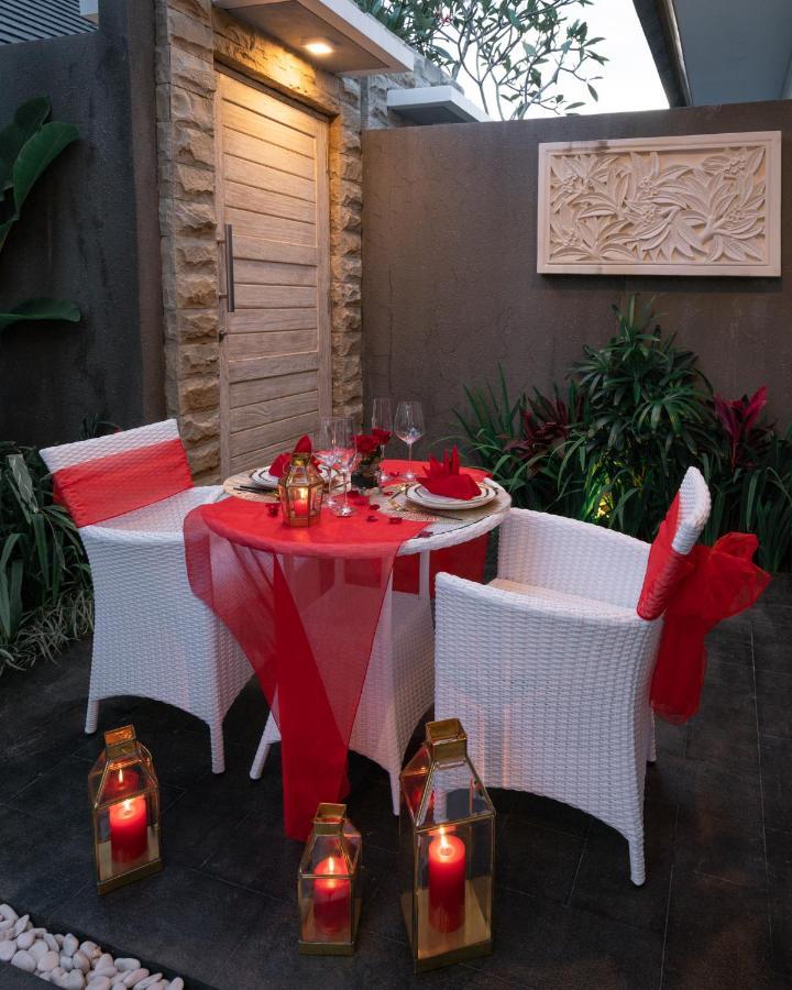 Le Cielo Romantic Villas By Maviba เซมินยัค ภายนอก รูปภาพ