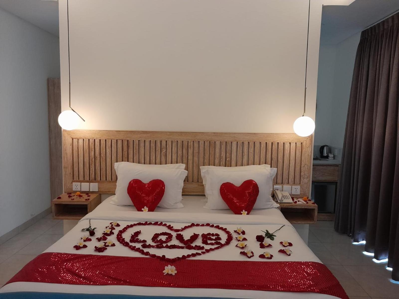 Le Cielo Romantic Villas By Maviba เซมินยัค ภายนอก รูปภาพ